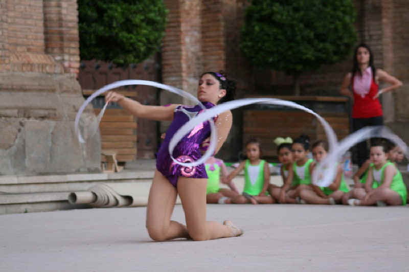 CINTA.JPG (105644 bytes)